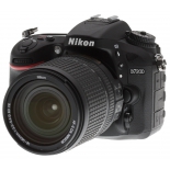 цифровой фотоаппарат Nikon D7200 KIT (AF-S DX 18-105mm VR), черный