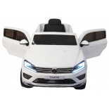 электромобиль RiverToys Volkswagen Touareg, белый