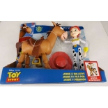 набор игровой Mattel Toy Story 4 (GGB26) из 2 фигурок- Вуди и Буллзай